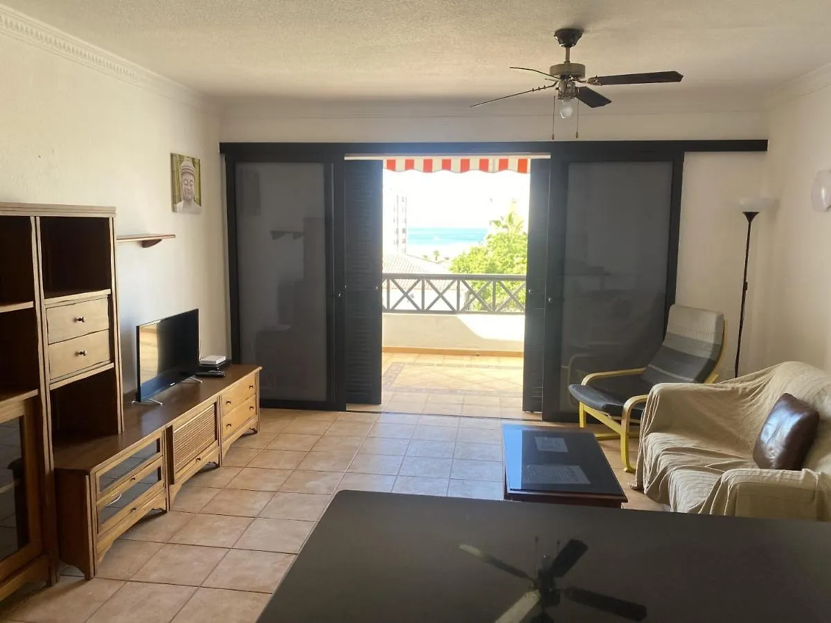 Apartments Victoria Court 1, 14B2 Arona